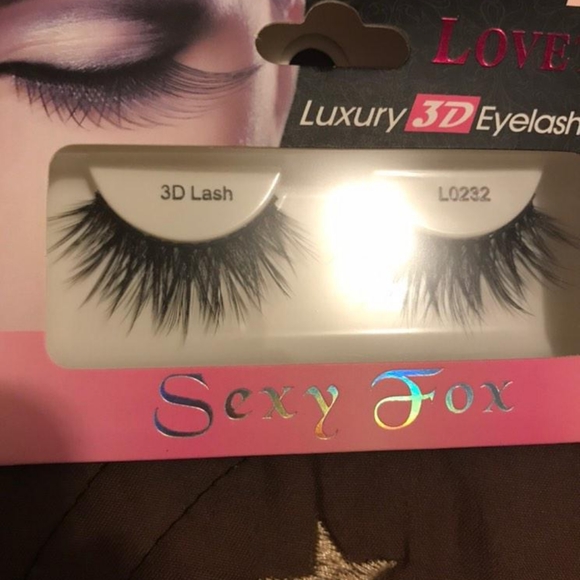 Eyelashes - Picture 7 of 10